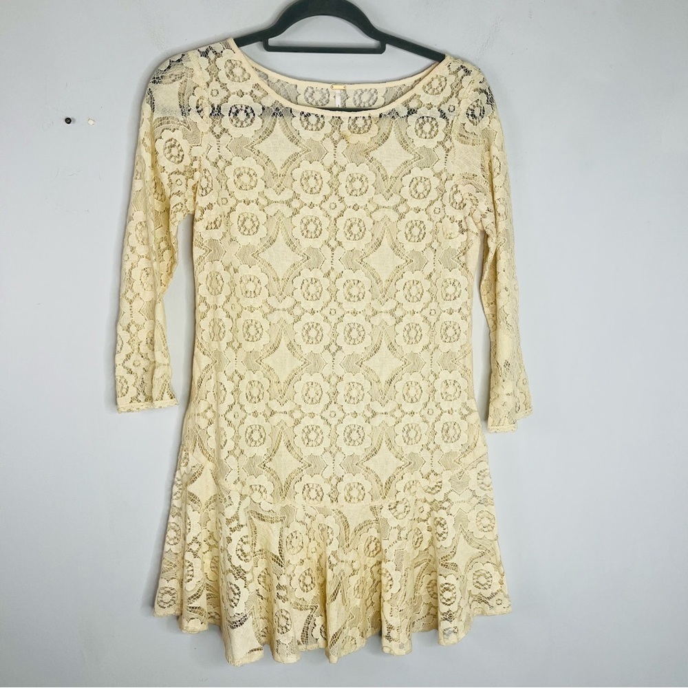 Free People Cream Ivory Size 0 Lace Tunic Peplum Sheer Top Dress